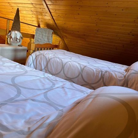 Chalet Ardennais Fromelennes エクステリア 写真