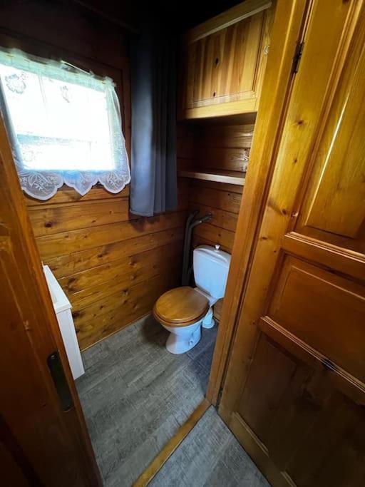 Chalet Ardennais Fromelennes エクステリア 写真