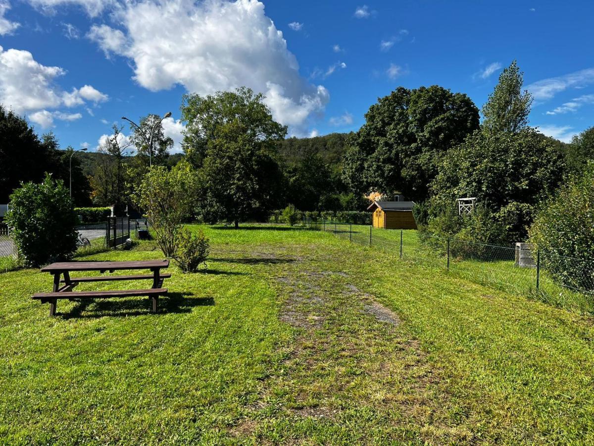 Chalet Ardennais Fromelennes エクステリア 写真